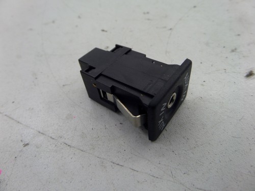 VW Tiguan Aux In 3.5mm Trim B6 09-11 OEM - Picture 2 of 4