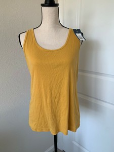 universal thread goods co tank top