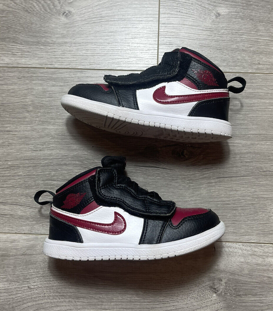 Nike Air Jordan 1 Mid Bred Toe ALT PS size 10C ar6352-066 Nike Air Jordan 1 Mid Bred Toe ALT PS size 10C ar6352-066