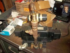 PARKER 4511BD20AAAA53 PNEUMATIC VALVE W/ R11-300-RGLA REGULATOR 150 PSIG (MM7)