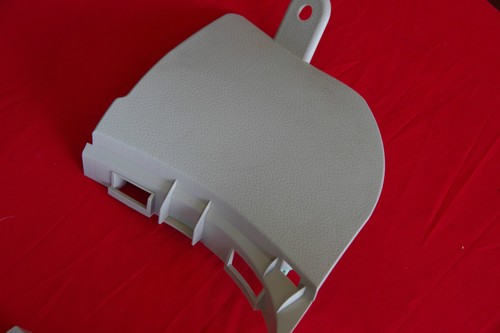 GENUINE OEM SUBARU OUTBACK KICK PANELS - PAIR - 4th GEN 2003-2009 03 04 05 06 09 - Picture 2 of 3