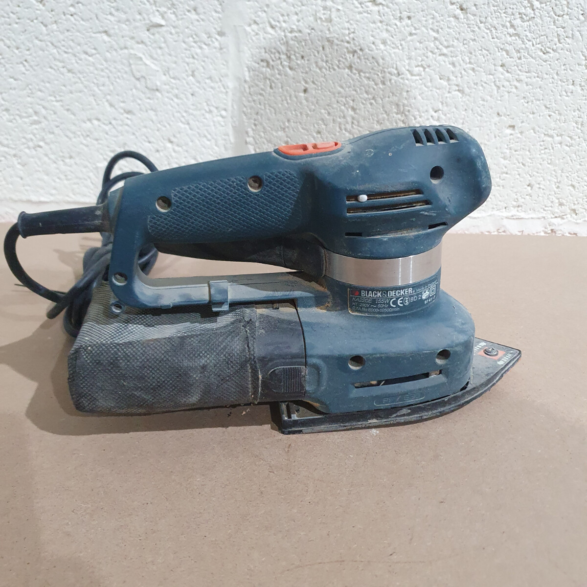 Black & Decker KA220E Blue Corded Electric 230V 155 Watts 3in1 Multi