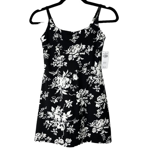 abercrombie and fitch black floral dress Women's The A&F Emerson Tiered Maxi Dress in Black Pattern | Size L