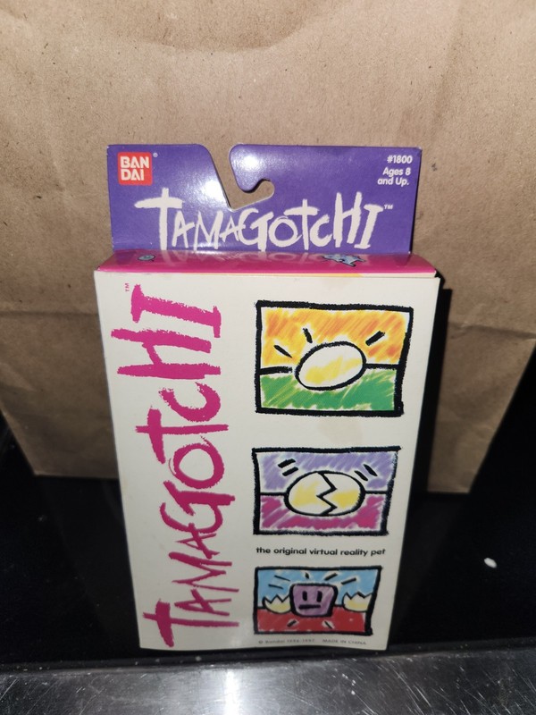 Vintage 1997 Bandai Tamagotchi #1800 Green Original Virtual Pet w/ #1800 BOXED