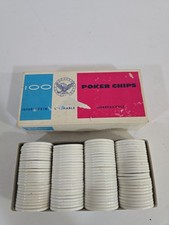 Vintage 1960s Victory Mfg Corp White Plastic Poker Chips 98 Count Interlocking