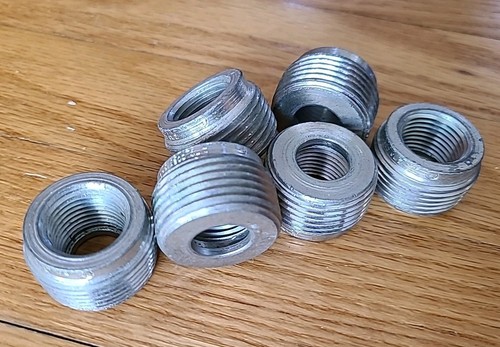 Lot of 6 Appleton R8 Series 1-1/2" Conduit Reducing Bushing 1" x 1/2" NOS - Picture 2 of 5