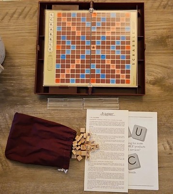 Vintage Scrabble Deluxe Travel Edition Milton Bradley Complete Hardwood Tiles