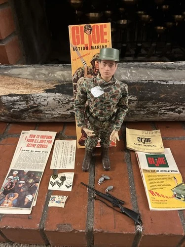 1964 GI joe Action Marine #7700 T.M With Box Vintage W/Accessories MIB