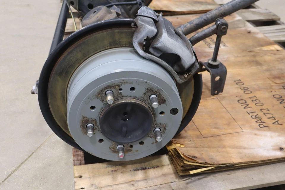 2003-2007 Lexus LX470 / Land Cruiser Solid Rear Axle 4.10 Gear Ratio Foto 2 de 4