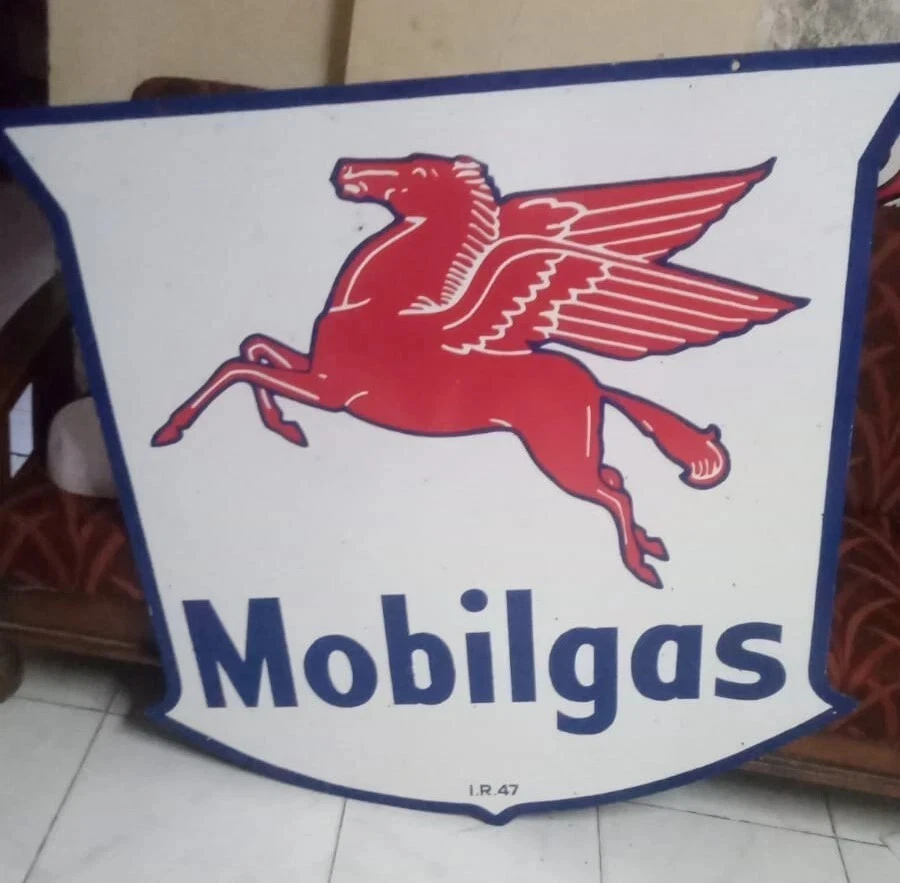 Mobil Gas  Porcelain Enamal Heavy Metal Double Side - Image 2 of 4