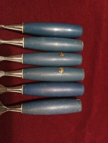 Vintage Six Stanley 5002 Bevelled Edged Wood Chisels Made In England - Picture 4 of 9