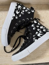 McQ By Alexander McQueen Black High Top Swallow Vulc High Sneakers 39