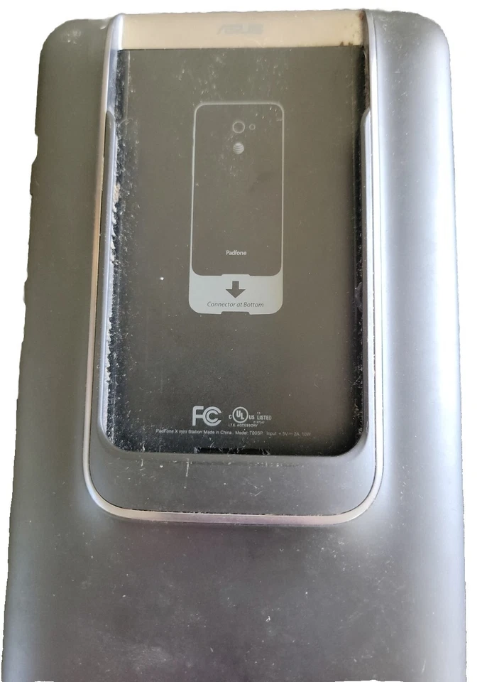 Pantalla ASUS PadFone X Mini Station agrietada  Foto 3 de 3