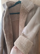 Lambskins Beige Coat,soft And Silky,new
