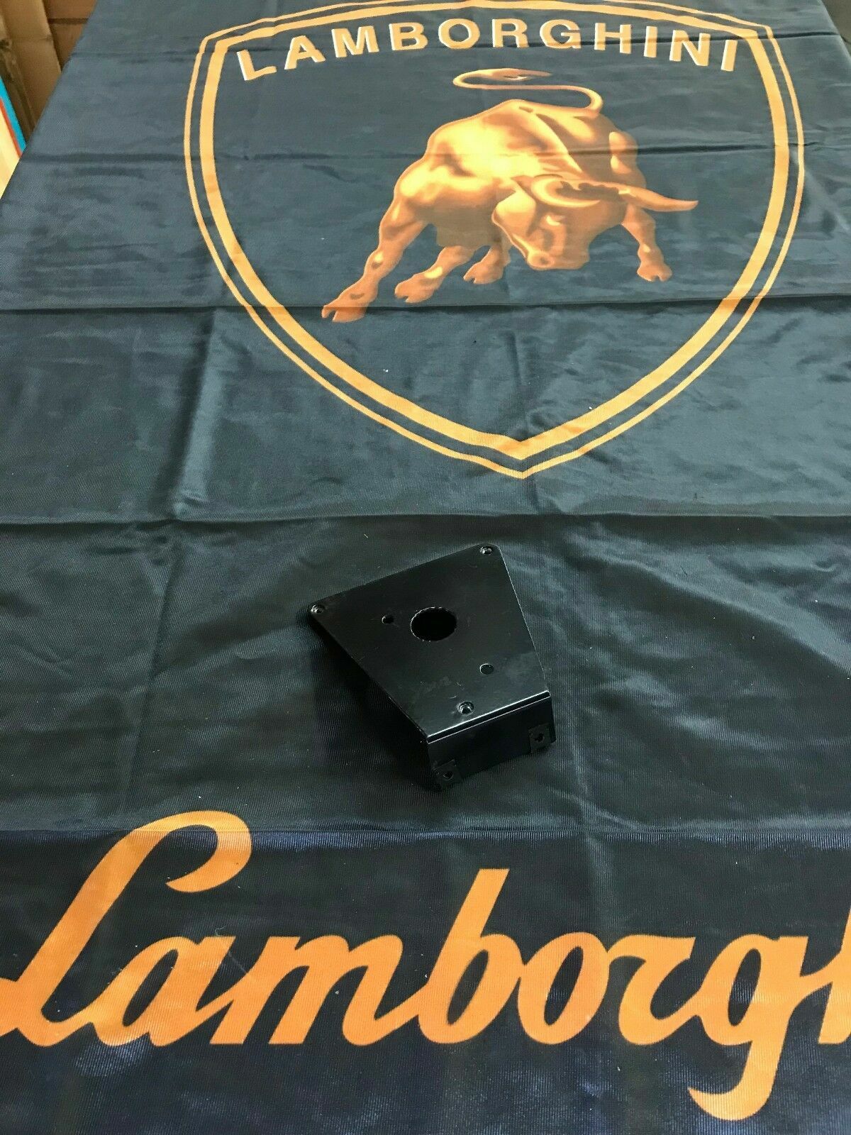 LAMBORGHINI MURCIELAGO LP640 670 E GEAR SHEET BRACKET OEM 410951269A