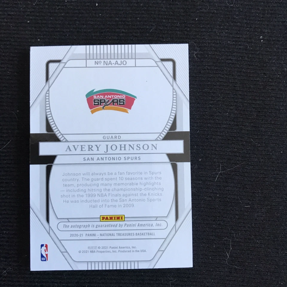 Tinta automática de los Archivos Nacionales Avery Johnson 2020-21 National Treasures 67/99 Spurs Foto 2 de 2