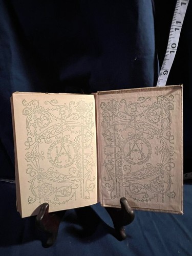 Vic: The Autobiography of a Fox-Terrier - 1892 - 1st Edition - Picture 8 of 9