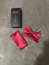 tie and handkerchief set