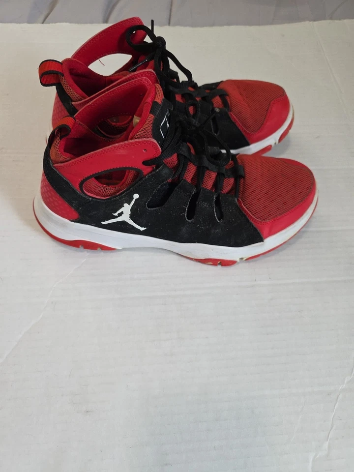 Zapatos de baloncesto vintage 2012 Nike Air Jordan TR Legend para hombre talla 8 rojos y negros Foto 3 de 4