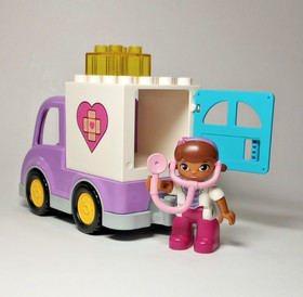 LEGO DUPLO 10605 Doc McStuffins Rosie the Ambulance Complete Set Disney Retired