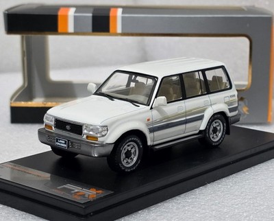 ミニカー LC80 Toyota Land Cruiser 4500 LC80 1996 White 1:43 Premium-X IXO PRD571