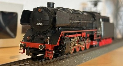 Märklin 3047   Dampflok BR 44 246 (44 690)   Analog   Telexkupplung hinten   OVP