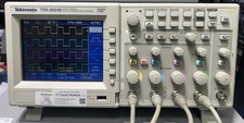 Tektronix Oscilloscope TDS2024B 200MHz 2GS/s 4 Ch Color FFT USB Tested