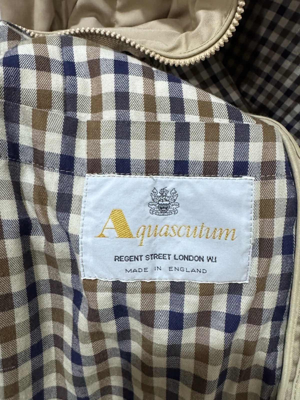 Vintage Aquascutum LondonMade in England Quilted JacketBeige Check Lined - product detail image 3