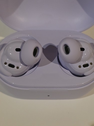 Auriculares inalámbricos Bose QuietComfort True con cancelación de ruido - lila fría - Imagen 8 de 14