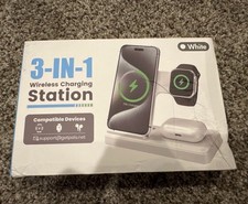 3-in-1 Wireless Charging Station Black for iPhone Apple Watch AirPods Foldable