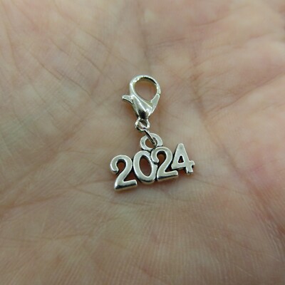 Class of 2024 Charm Zipper Pull Keychain Add On Clip Silver Tone Dangle Grad