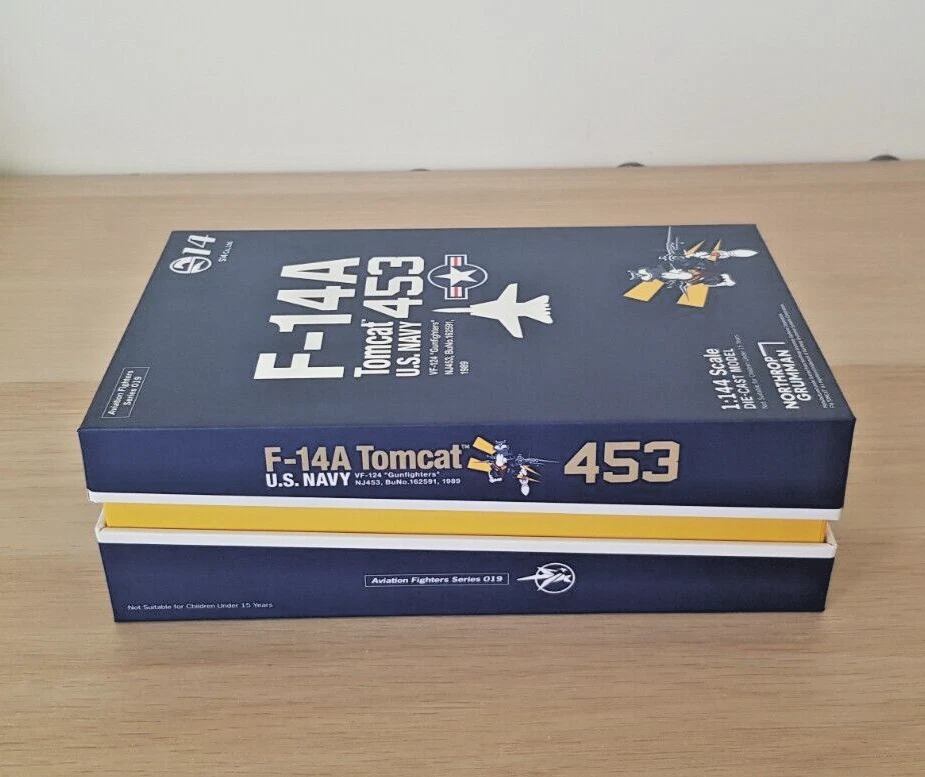 S14 Aviation Fighter Series 019 1:144 F-14A Tomcat US Navy VF-124 “Gunfighters” Foto 3 de 4