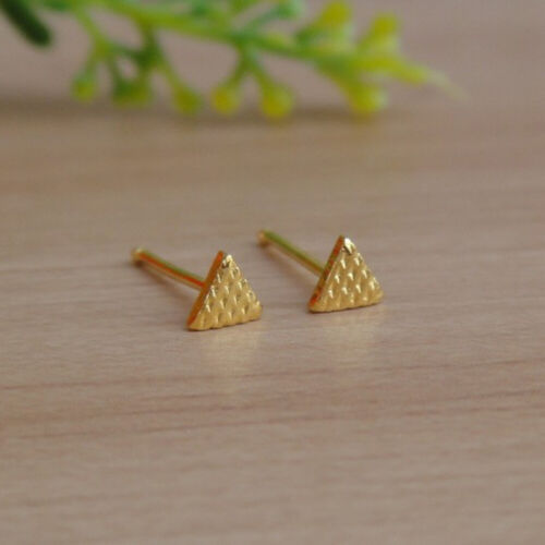 Pure Solid 24K Yellow Gold Women Earrings Lucky Triangle Stud Earrings 0.48g - Picture 5 of 11