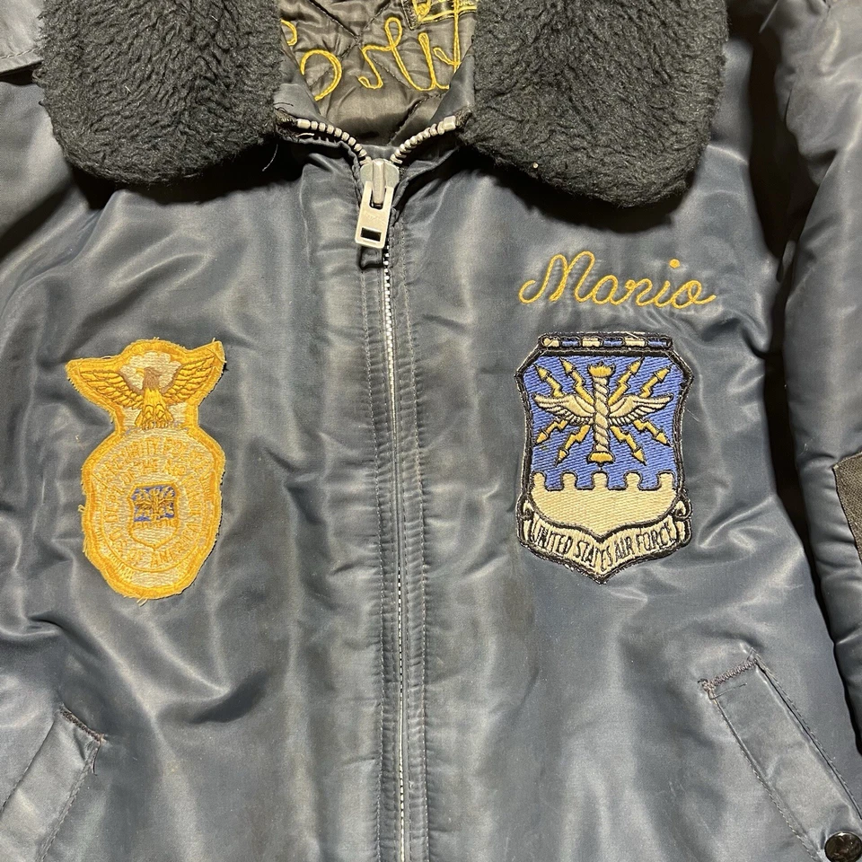 Jaqueta Águia Bordada Vintage Força Aérea dos Estados Unidos Ponto Corrente Tamanho Médio - Imagem 3 de 4