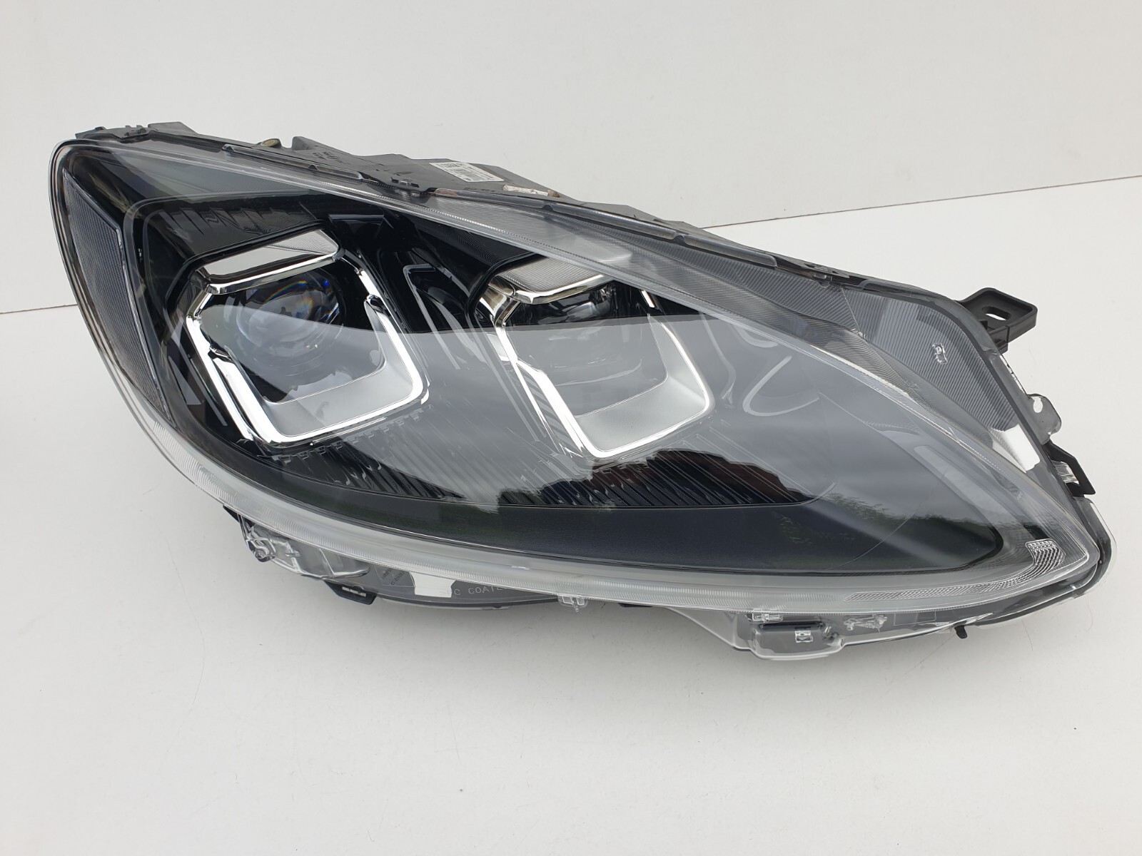 VALEO LED Scheinwerfer Für Peugeot 2008 - Links Ultimate Brightness