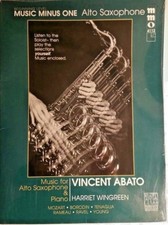 MUSIC MINUS ONE - ALTO SAX . PIANO ACCOMP., CLASSICAL STANDARDS, Advanced Level