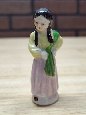 Miniature Lady Japan porcelain vintage art decoration knick knack kitch figurine