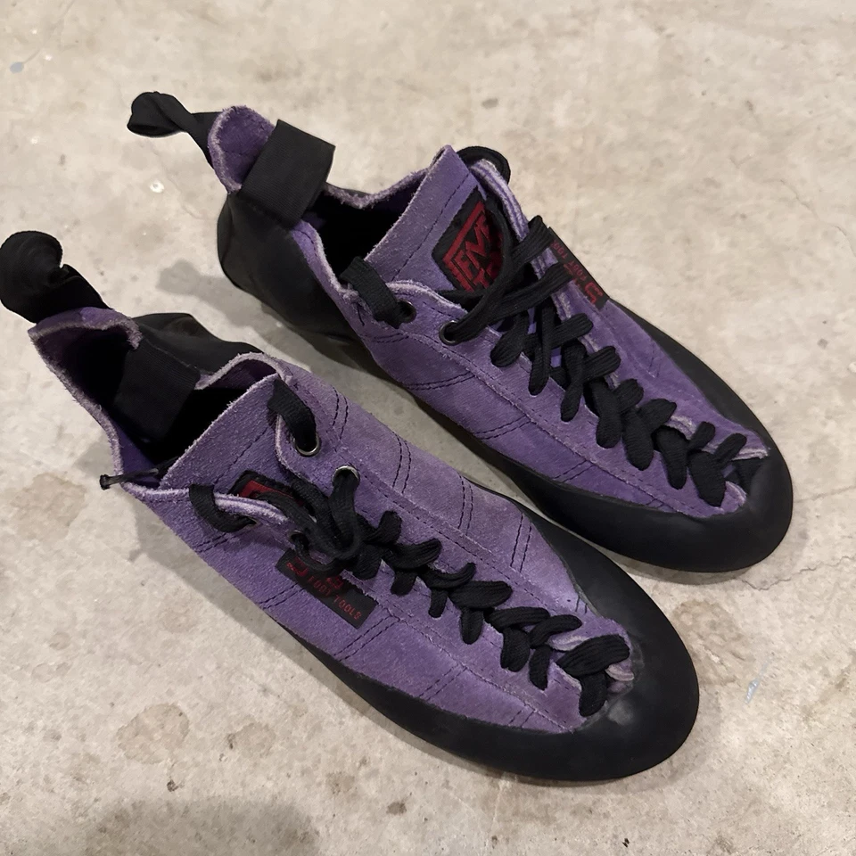 Sapatos de escalada vintage 5.10 Five Ten Stealth C4 masculino 6.5 camurça roxa EUA - Imagem 2 de 4