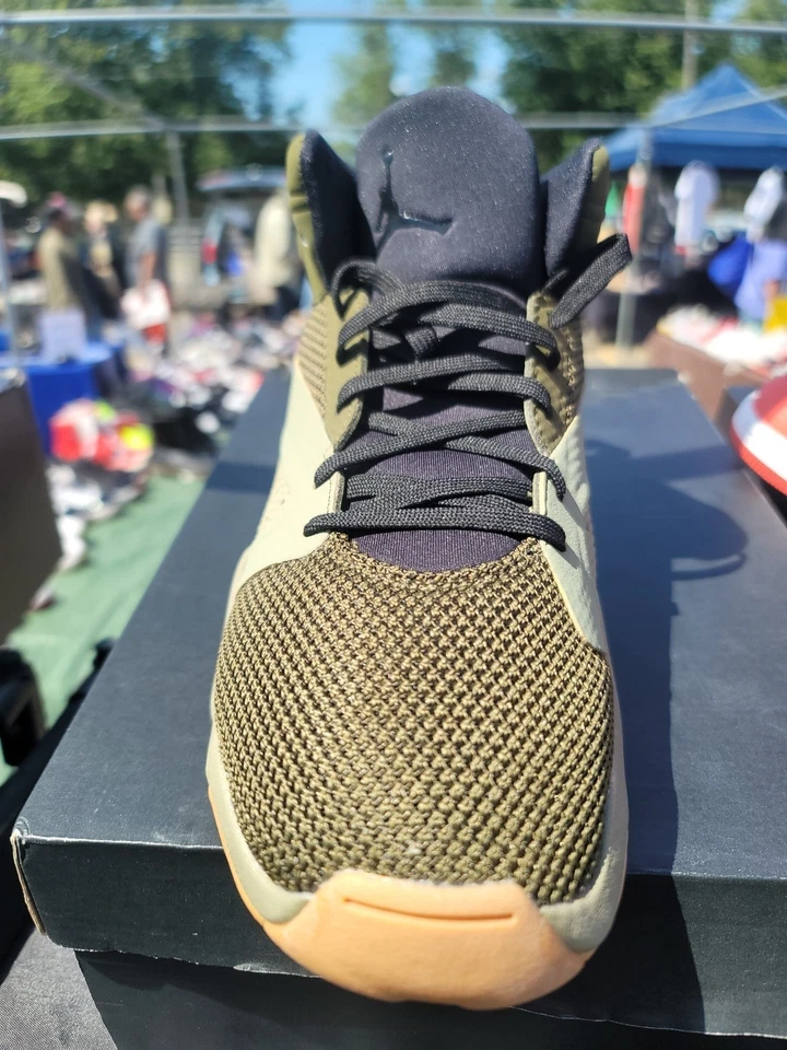 Nike Tenis Zapatos Air Jordan Levantamiento Neutro Oliva AR4430-200 Para hombres US11 Casi Nuevo Foto 2 de 4