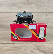 Hornby R008 Esso Tank Wagon Silv Boxed OO Gauge Vintage