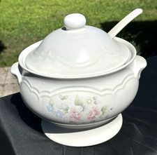 Pfaltzgraff Tea Rose Soup Tureen with Lid & Ladle Made in Mexico