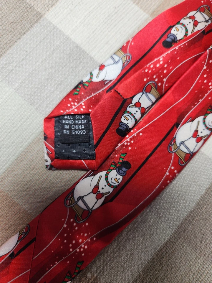 Corbata muñeco de nieve Feliz Navidad para hombre - Corbata fresca y limpia - hecha a mano vacaciones roja Foto 4 de 4
