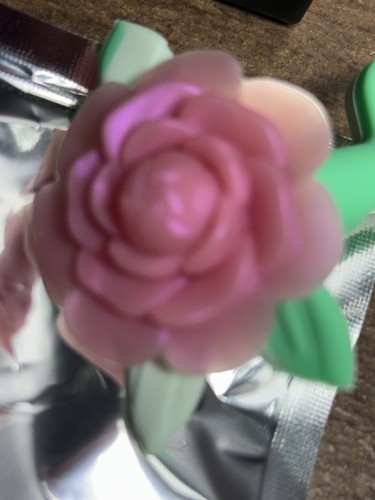 Starbucks 2024 Holiday Surprise Silicone Straw Topper Open Box Pink ROSE Flower - Picture 4 of 5