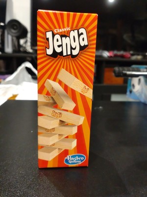 McDonalds Happy Meal Spielzeug 2023 Classic Jenga Hasbro Gaming