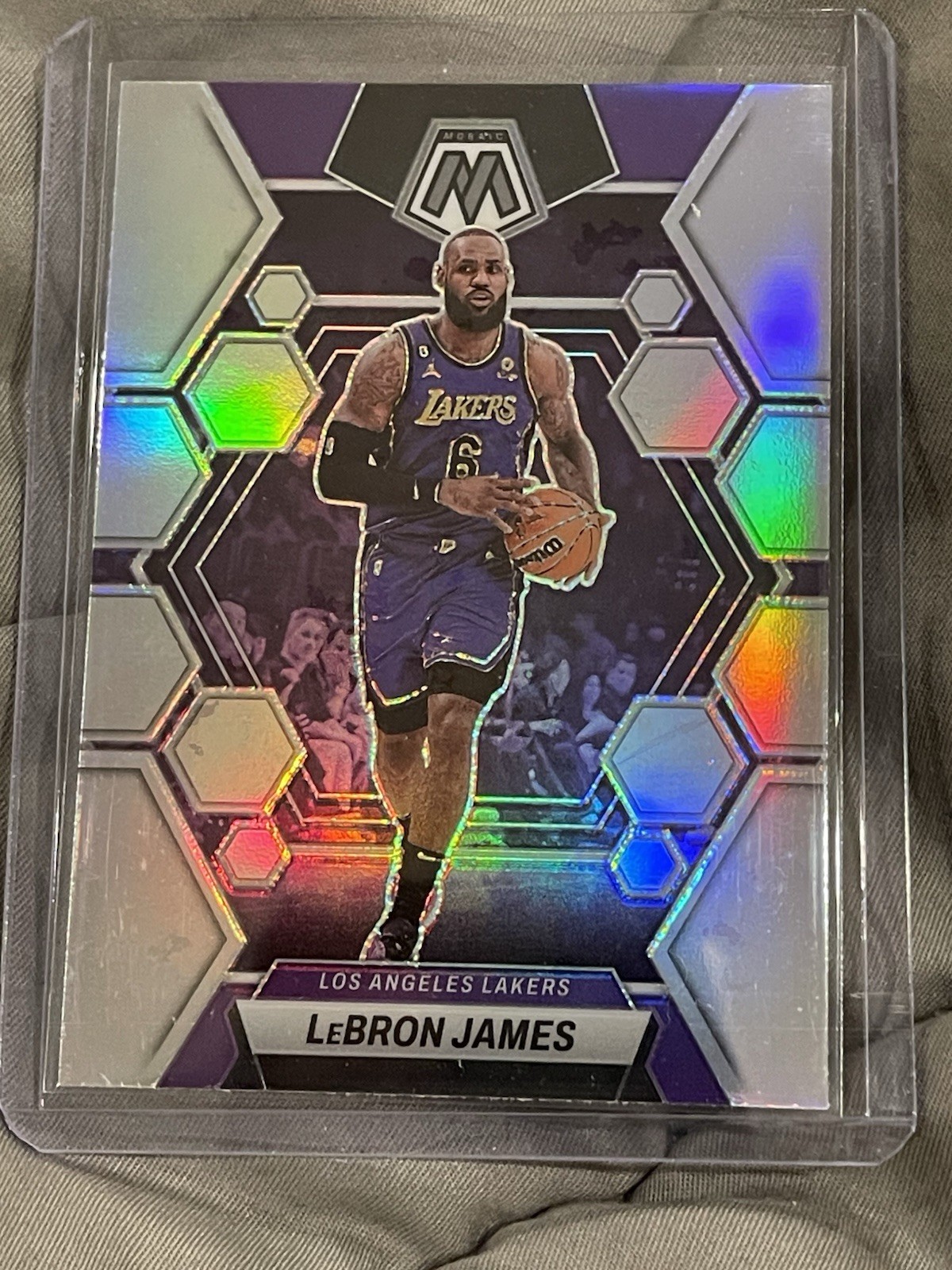2022-23 Panini Mosaic - LeBron James #98 Silver Prizm
