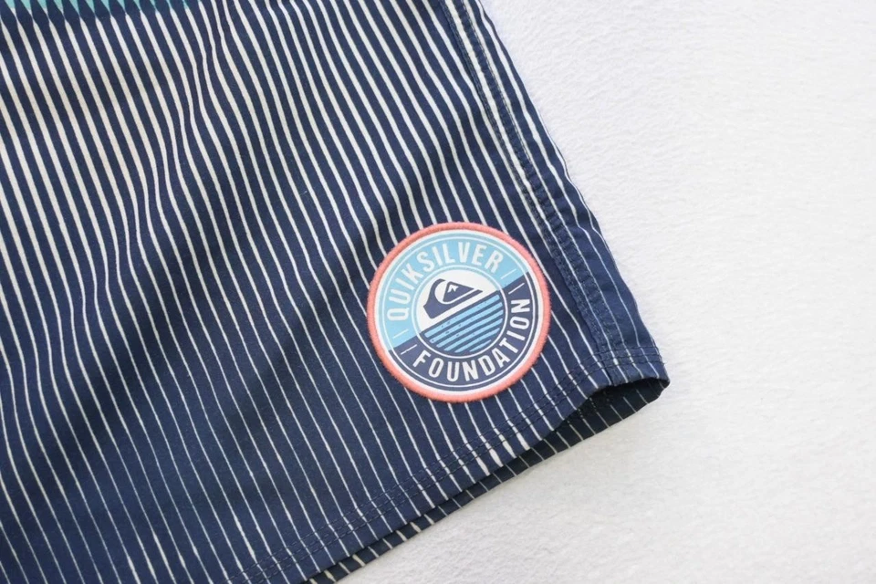 Quiksilver Highline Board Shorts Stretch Striped Floral Surf Water Swim Mens 36 - Image 3 of 4