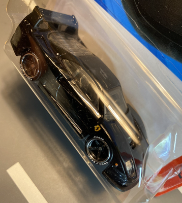 Hot Wheels Ferrari F40 Competizione BLACK CUSTOM Super RealRider