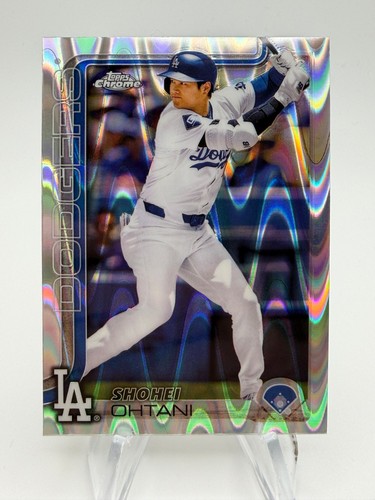 2025 Topps Chrome Baseball SHOHEI OHTANI Raywave Refractor #1 Dodgers 2