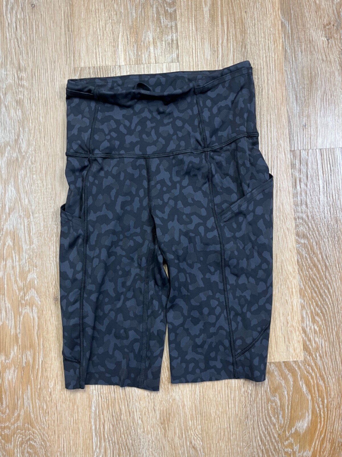 Lululemon Womens Black Camo Biker Shorts for Running Yoga Pilates-image