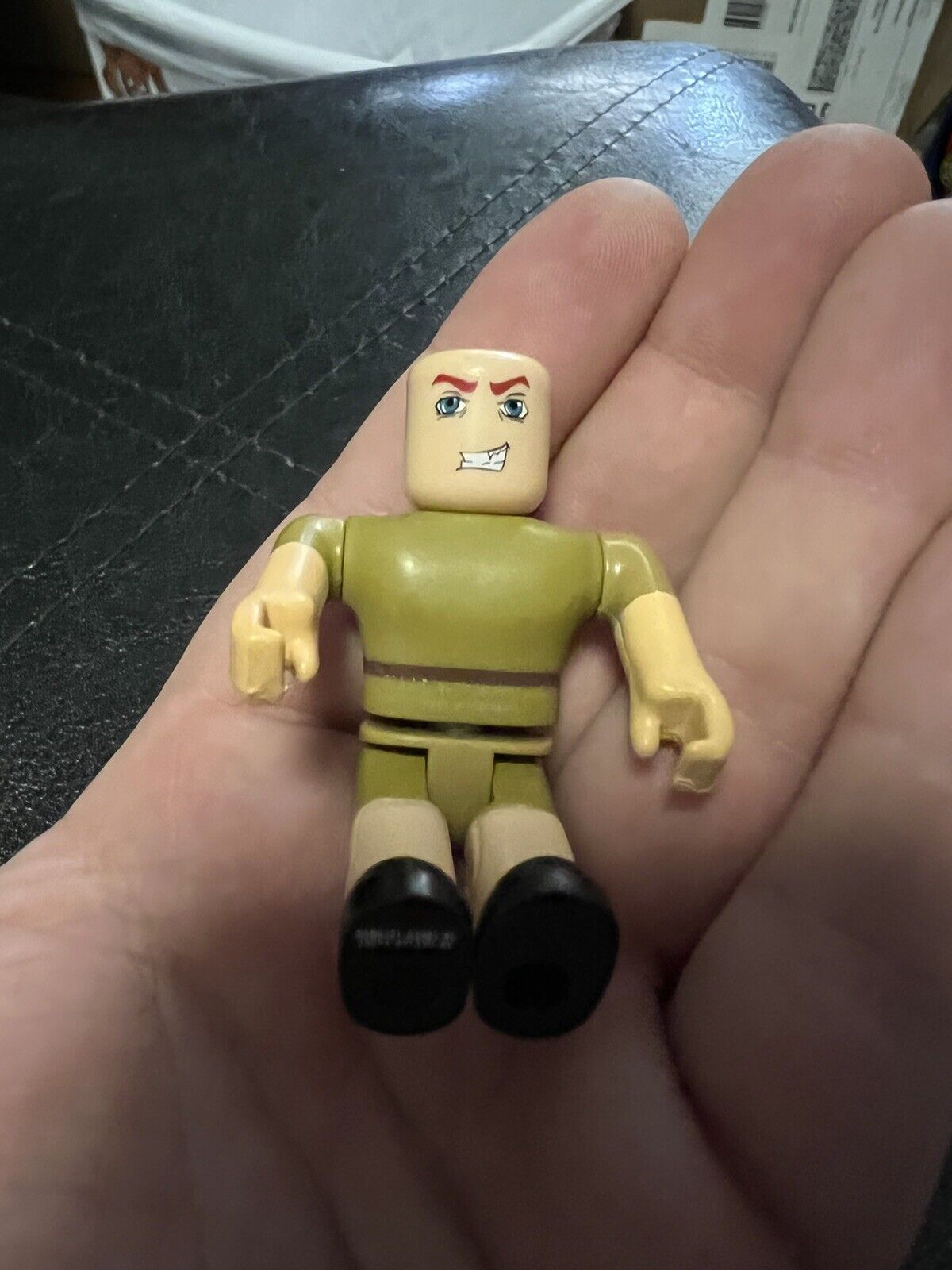 Lego Roblox mini Action Figure Orange Knight? Shrek?